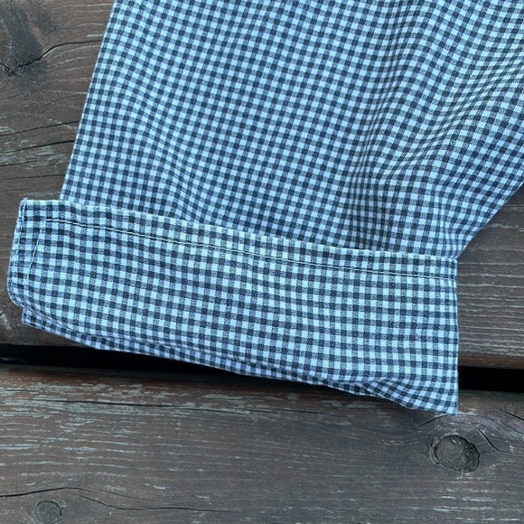 Las‎ Olas “ Lost in the 50’s “ Rock N Roll Button Up Shirt - Picture 7 of 12